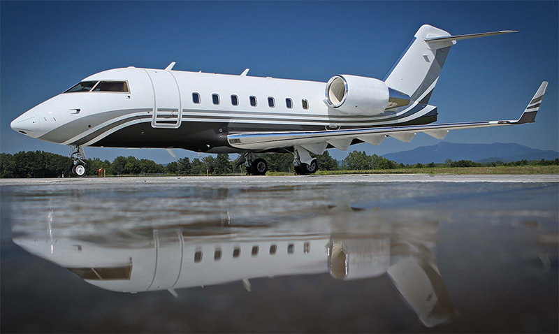 Challenger 604